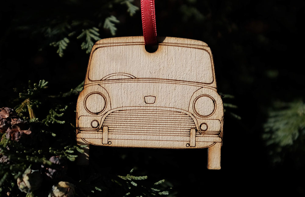 1 x Wooden Mini decoration